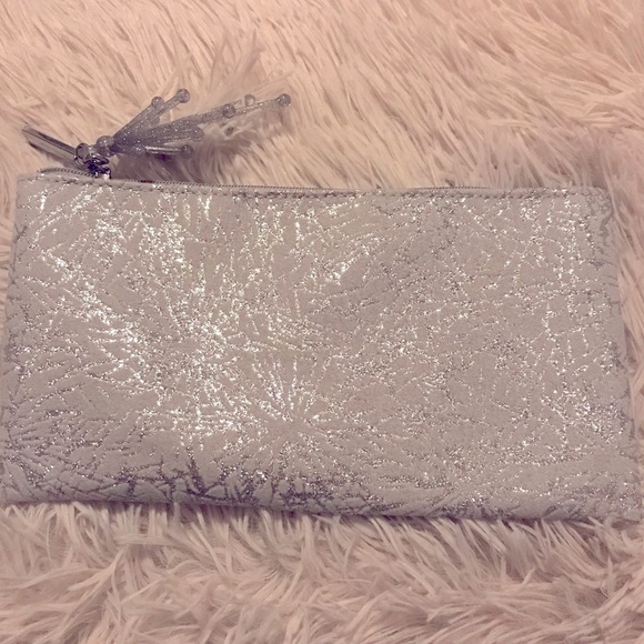 🌙MAC Frosted Firework Cosmetic Bag🌙 - Picture 4 of 5